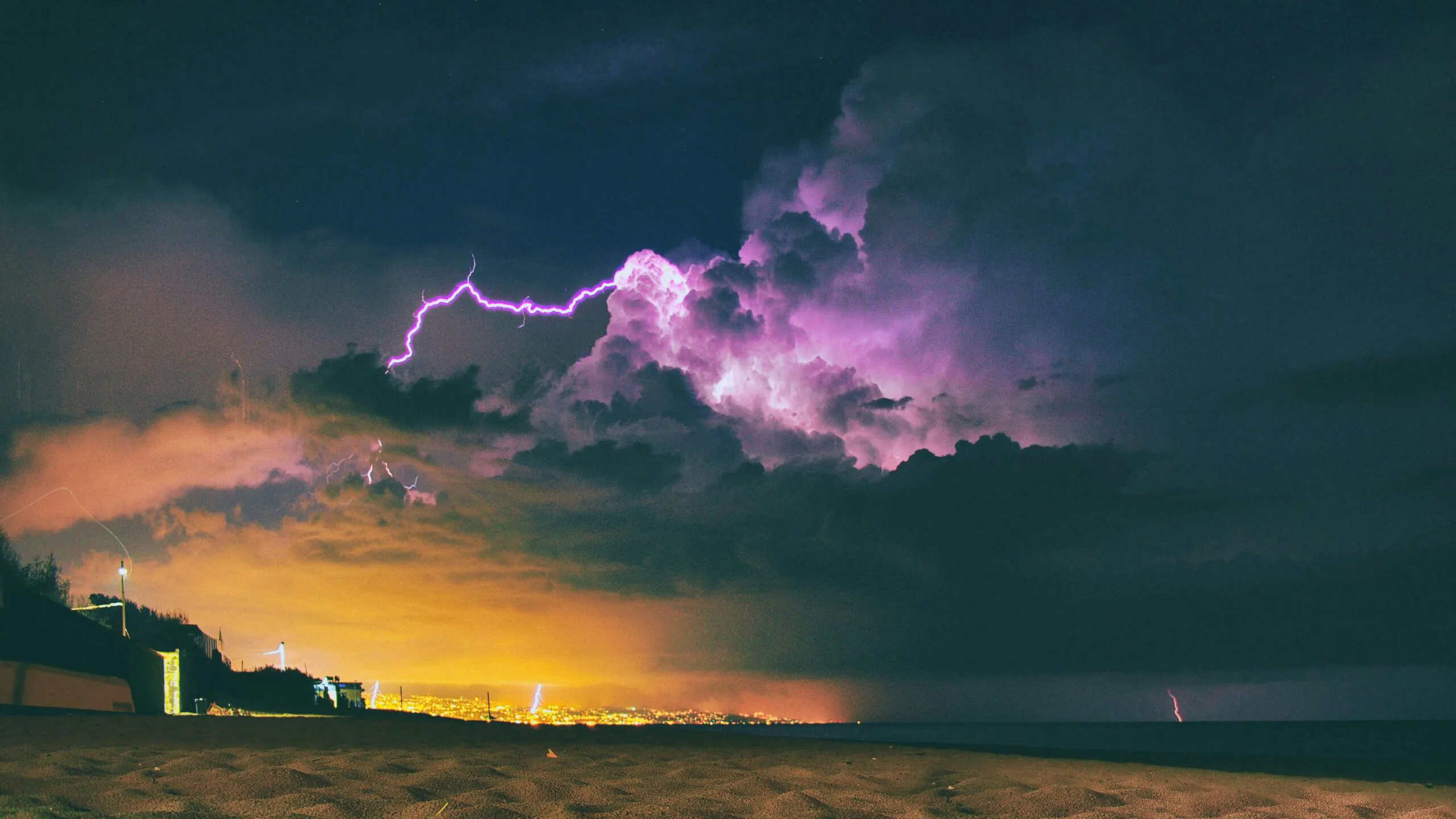 Home damaged by storm – Hail and Storm Lawyer assessing insurance claim in Houston